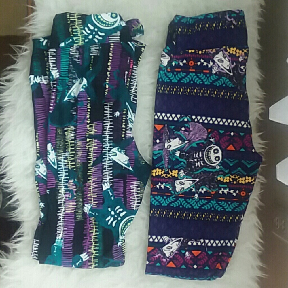 2pairs of buttery soft LuLaroe leggings
